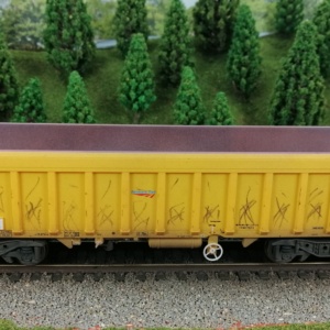 OO gauge rolling stock class IOA wagons medium