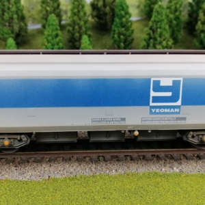 OO gauge rolling stock class JHA light