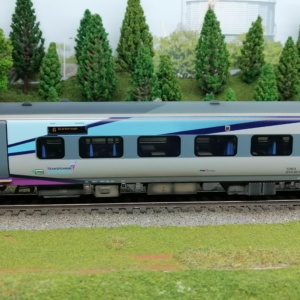 OO gauge rolling stock class MK5 TP coach light