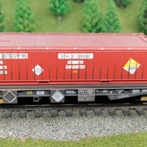 OO gauge rolling stock class PFA wagon light 7
