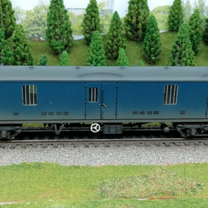 OO gauge rolling stock class parcels van heavy (2)