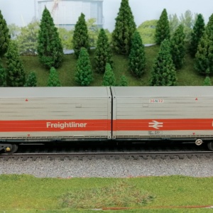 OO gauge rolling stock class wagon light (2)