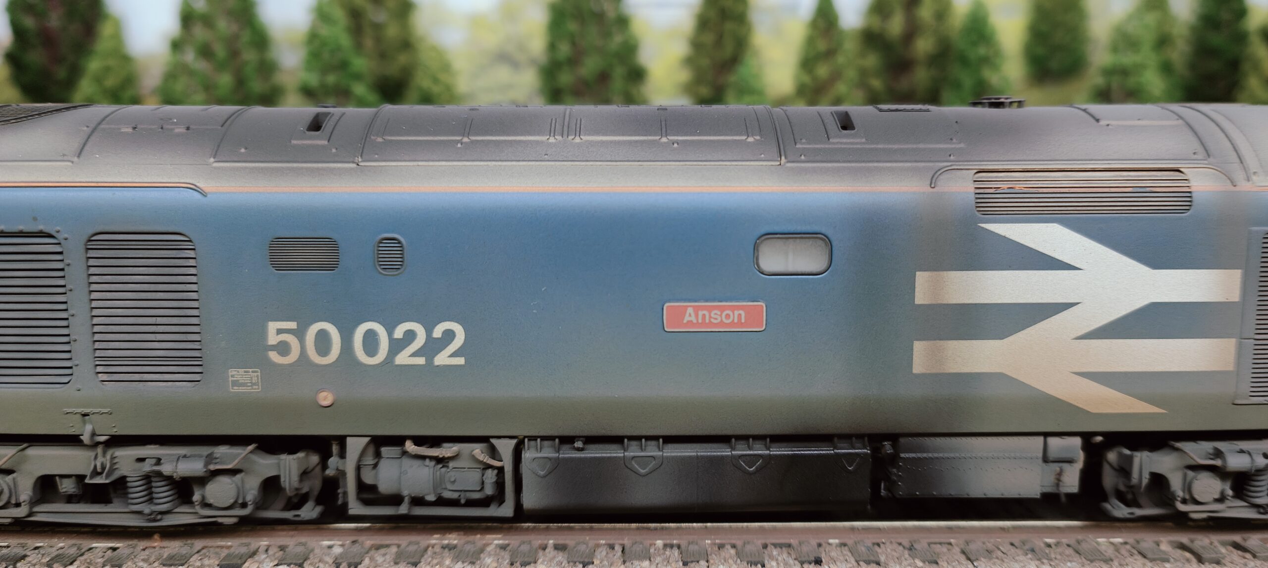OO gauge diesel class 50022 heavy 2 OO gauge diesel class 50022 heavy 2