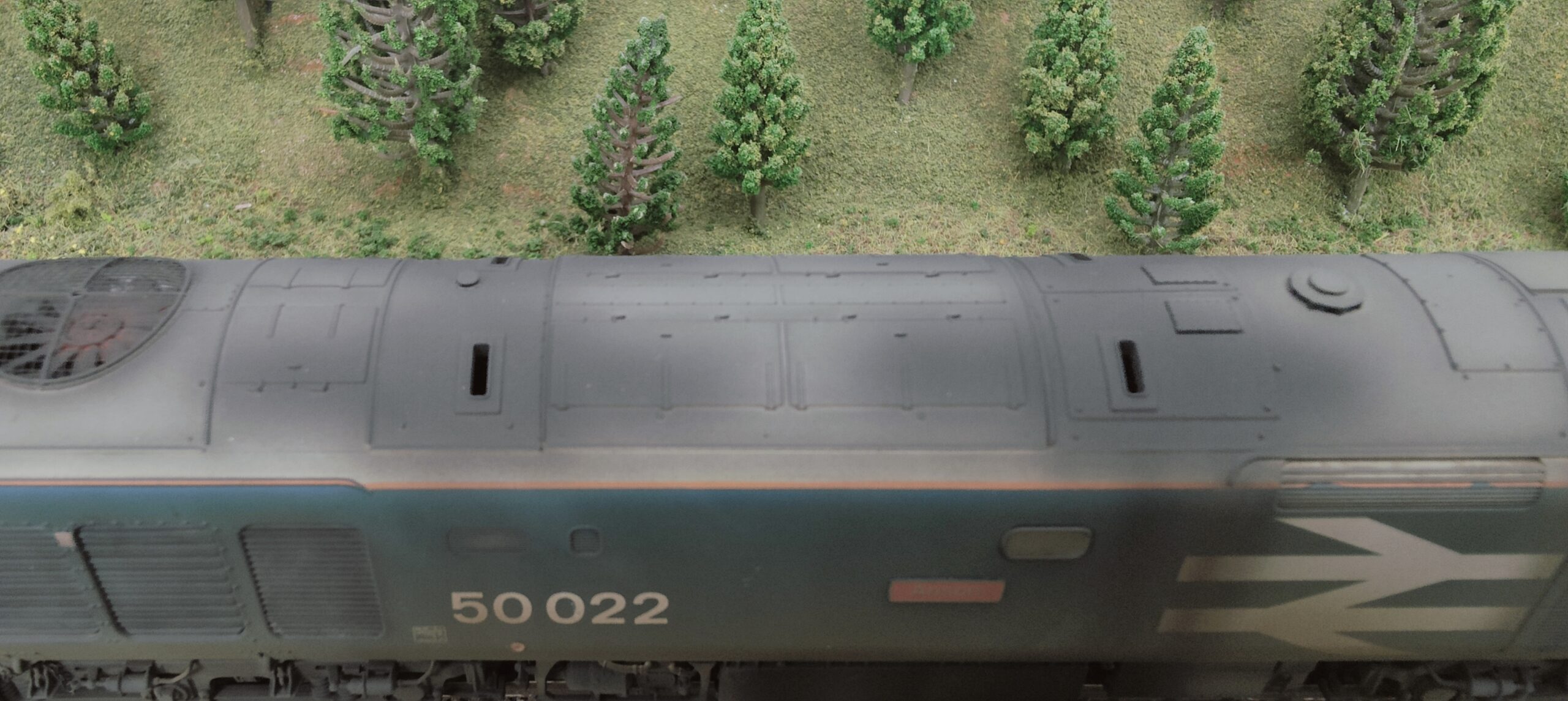 OO gauge diesel class 50022 heavy 7 OO gauge diesel class 50022 heavy 7