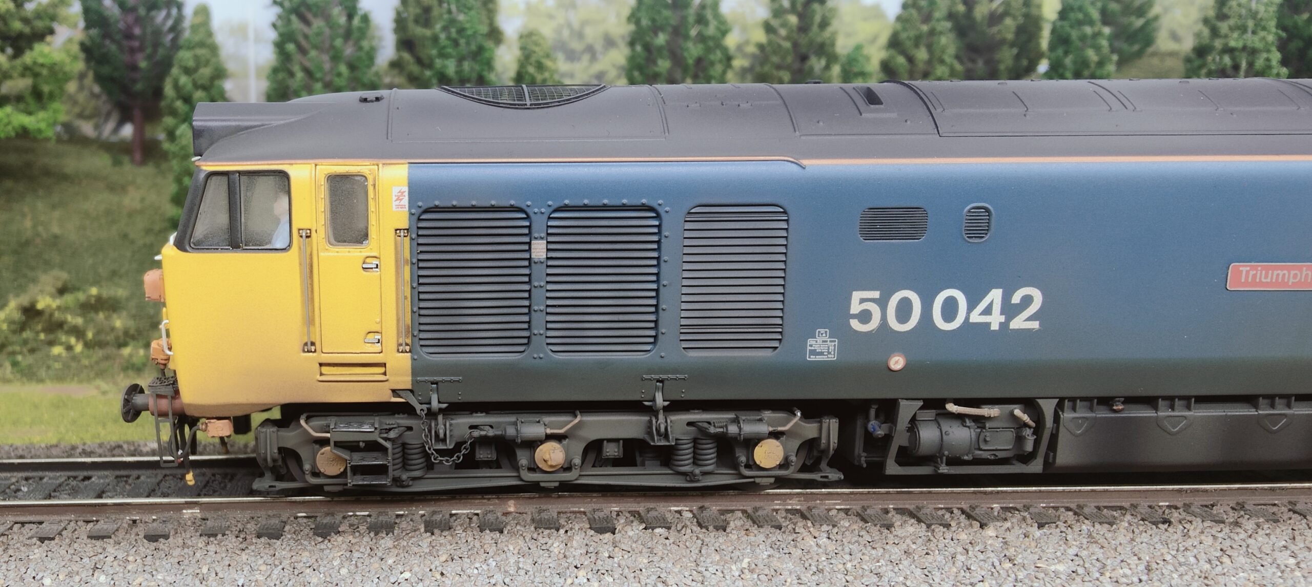 OO gauge diesel class 50042 medium 3 OO gauge diesel class 50042 medium 3