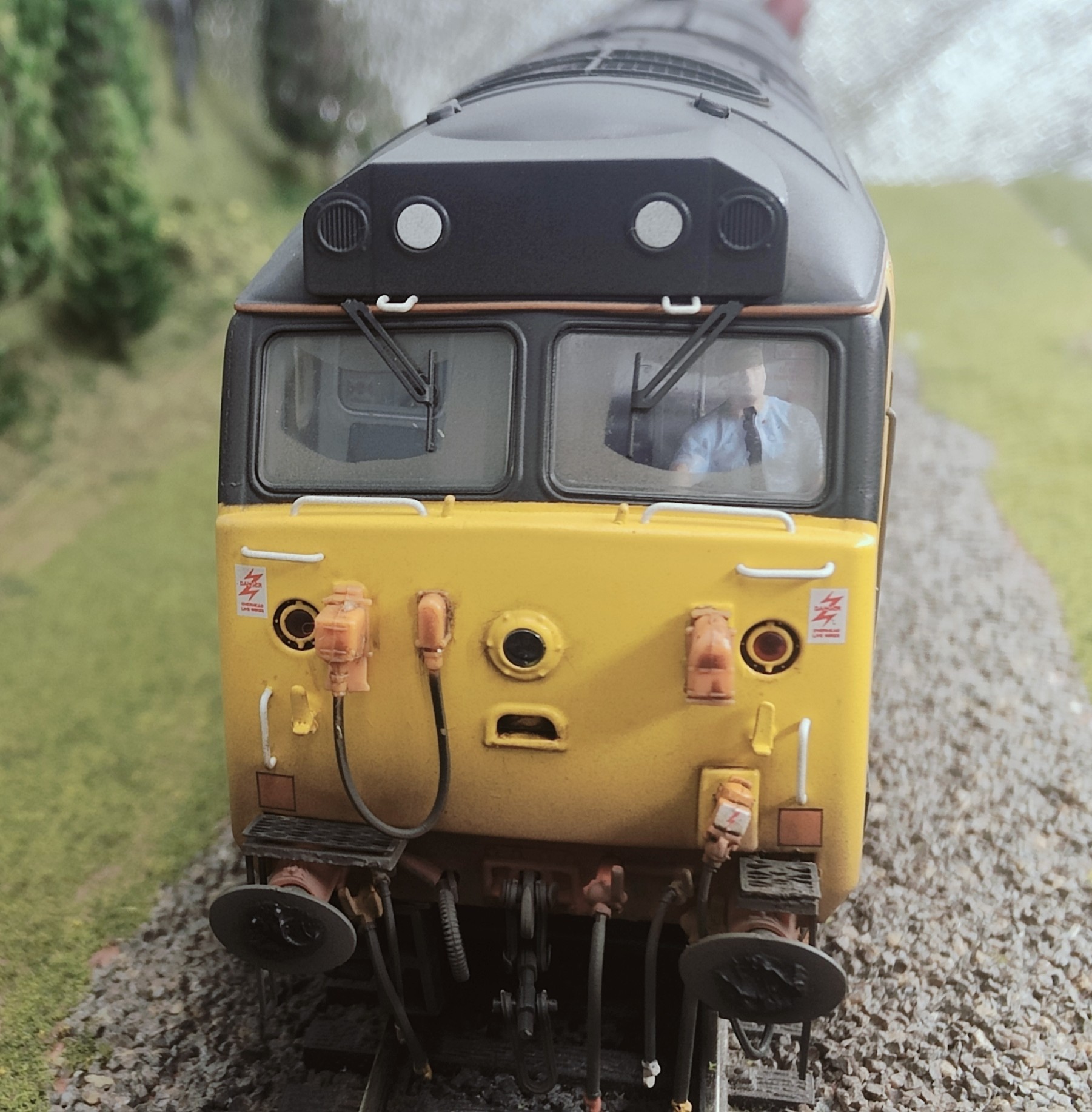 OO gauge diesel class 50042 medium 5 OO gauge diesel class 50042 medium 5