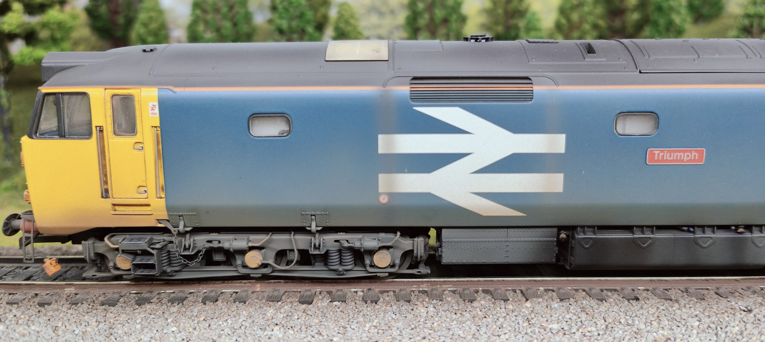 OO gauge diesel class 50042 medium 9 OO gauge diesel class 50042 medium 9